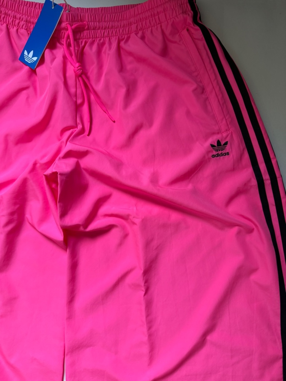 Adidas Originals [S-M] Lightweight Wide-Leg Track Pants Lucid Pink JV7493 - Picture 6 of 13